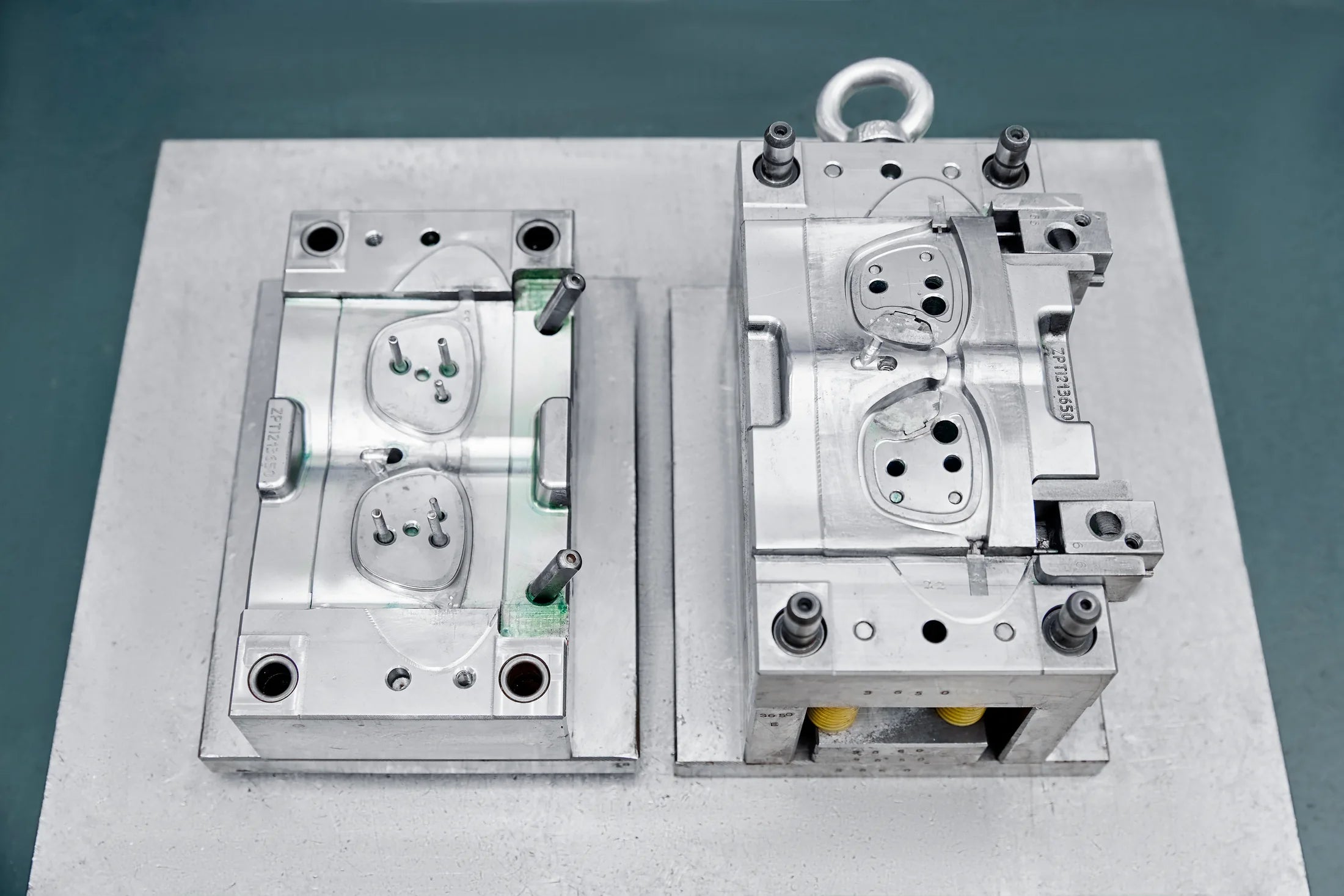 Eyewear Mold Processing